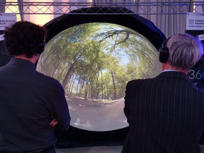 domeScreen | VR - The fulldome screen for your exhibition stand